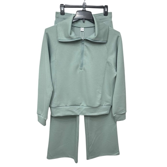 Women's Size Small 2-Piece Athletic Set 1/2 Zip Pullover & Wide Leg Pants Luxe - Picture 2 of 14